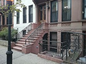 23 W 94th St