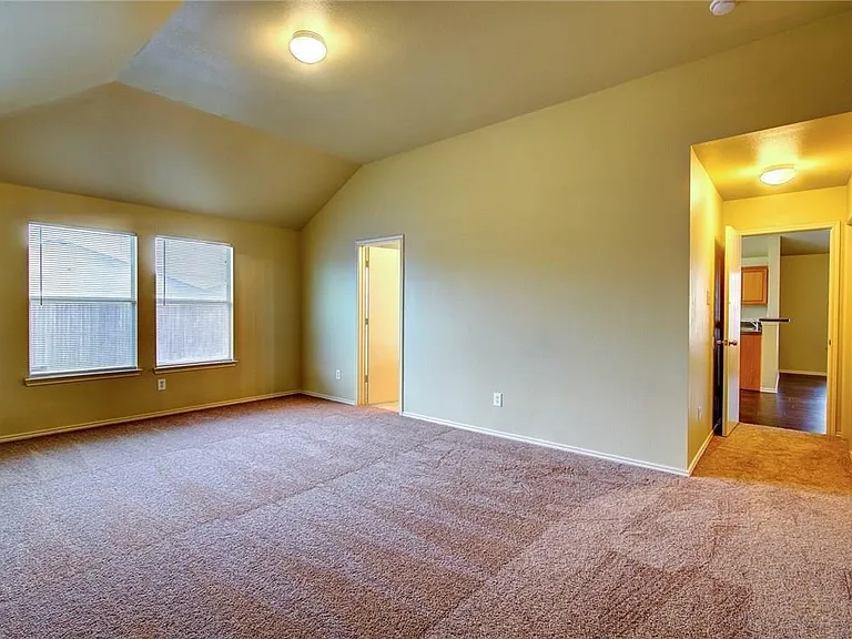 8513 Prairie Wind Trl — Photo 25