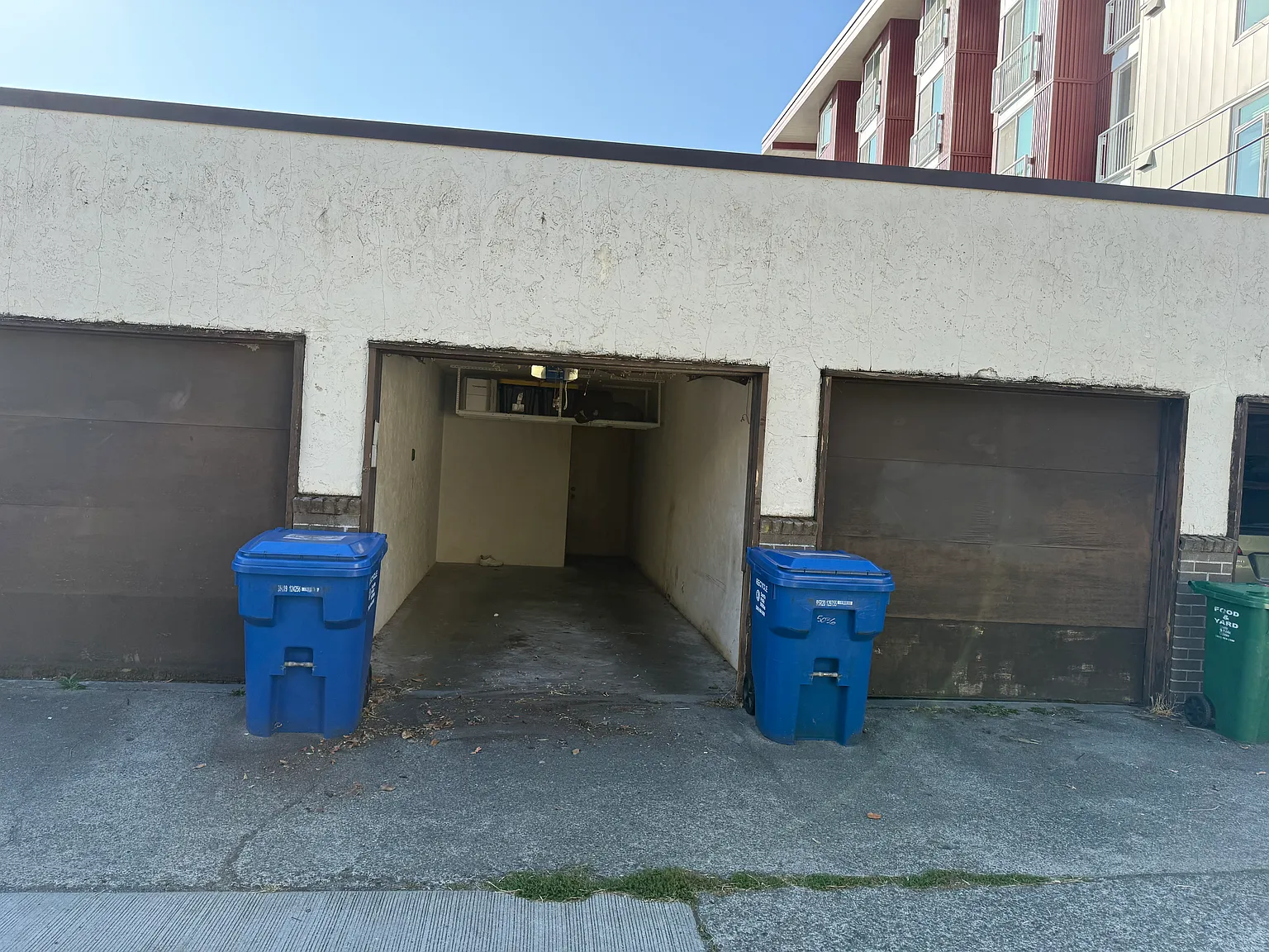 5038 California Ave SW — Photo 4