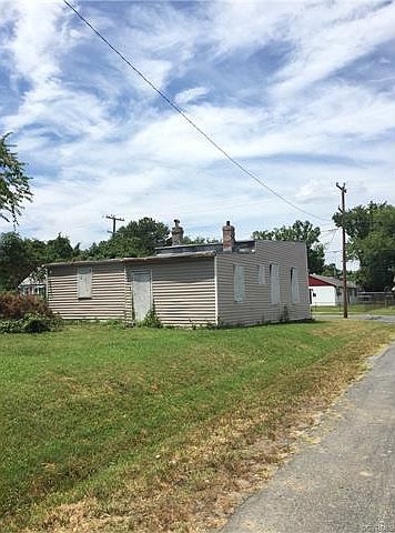 2nd image of 1129 N 32nd St