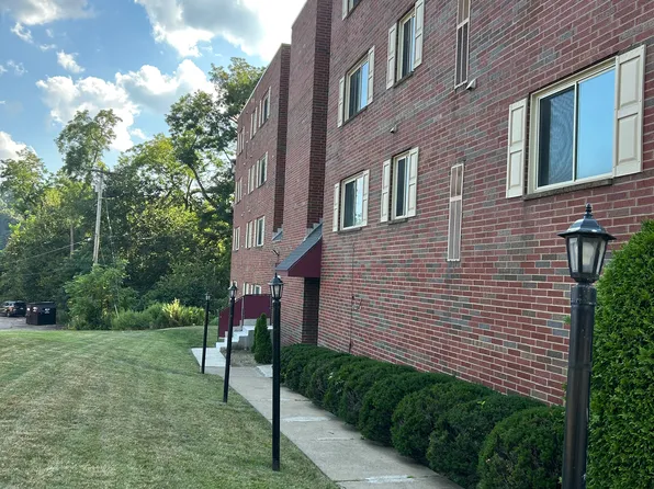 3301 Beechwood Blvd APT 402, Pittsburgh, PA 15217