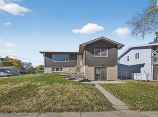 2118 21st St NW, Rochester, MN 55901