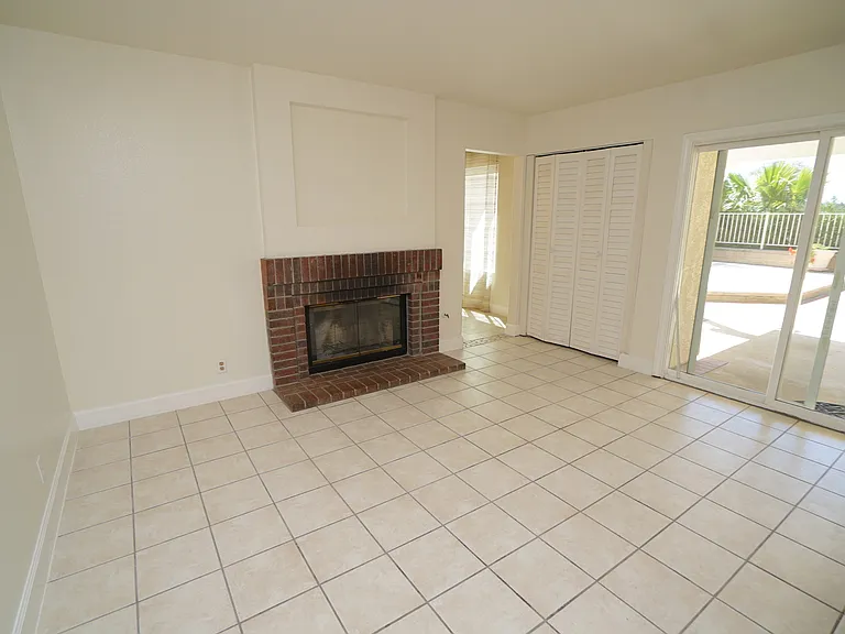 27727 Spandau Dr — Photo 11