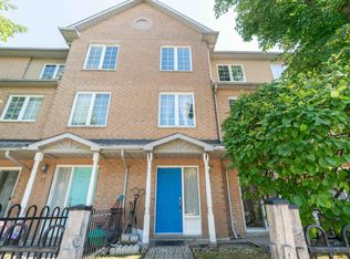21 Saint Moritz Way #12, Markham, ON L3R 4G4