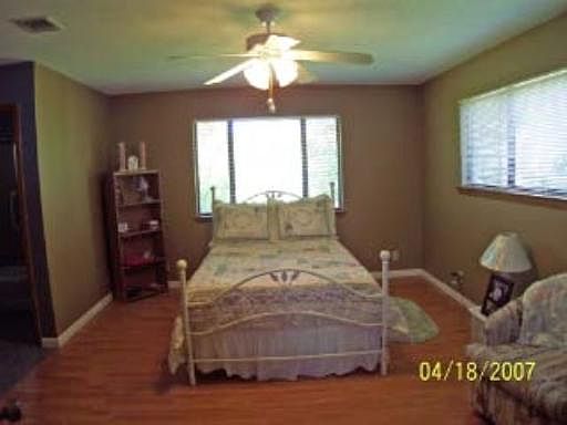 5th image of 8815 WELLESLEY MANOR