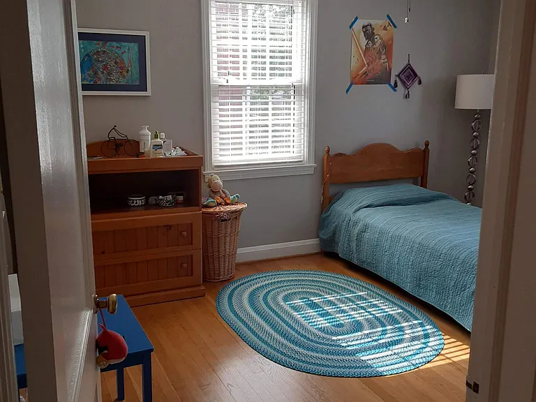 140 Regester Ave — Photo 6
