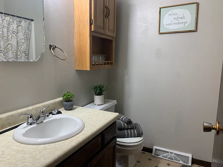 upstairs main bathroom - towel bar will be hung