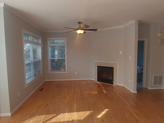 3rd image of 10210 Sherman Heights Pl