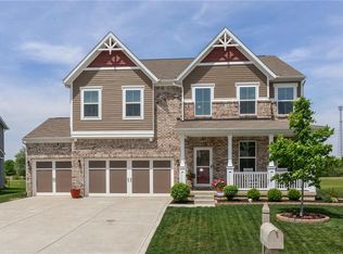 7732 Eagle Crescent Dr, Zionsville, IN 46077