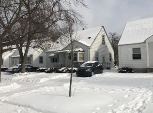 8252 Heyden St, Detroit, MI 48228