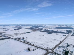 1736 Millersburg Blvd W, Dundas, MN 55019