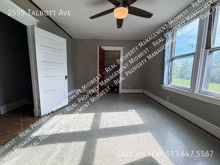 2555 Talbott Ave — Photo 10