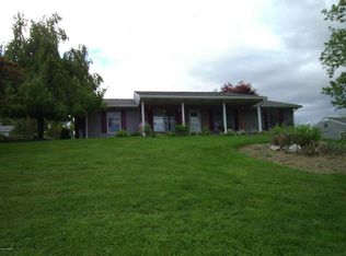 604 Limekiln Rd, Dalmatia, PA 17017