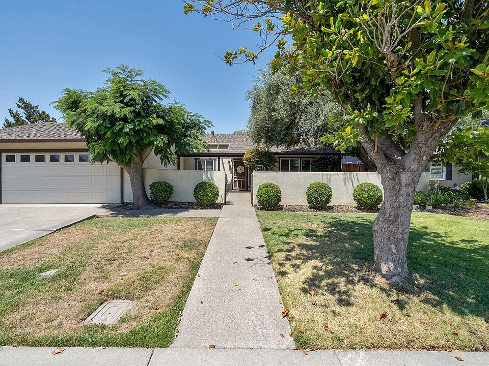 1st image of 6333 Savannah Pl