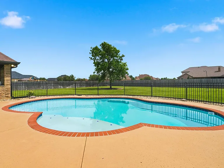 133 Prairie Creek Way — Photo 8