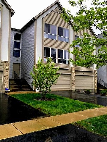 1st image of 667 Diamond Pointe Dr