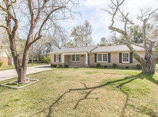 118 W Imperial Cir, Warner Robins, GA 31093