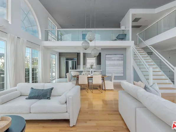 11723 Goshen Ave APT 302, Los Angeles, CA 90049