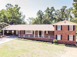 1073 Hummingbird Dr, West Columbia, SC 29169