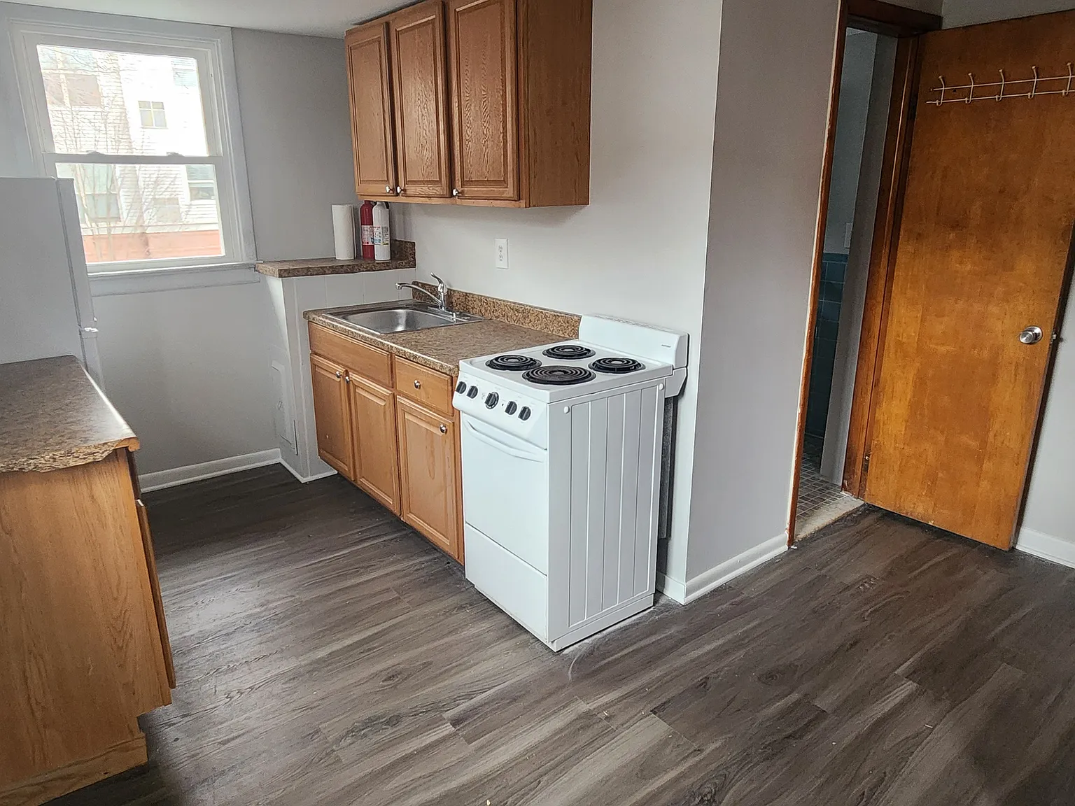 229 Park Ave — Photo 3