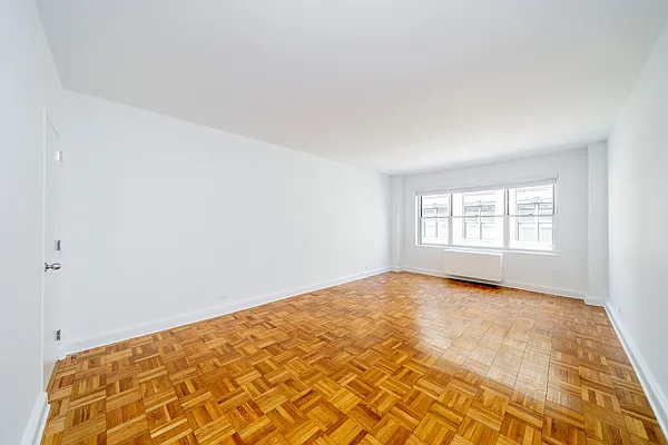 Rented by Douglas Elliman | media 8