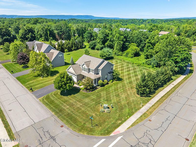 2nd image of 301 Millingstone Way