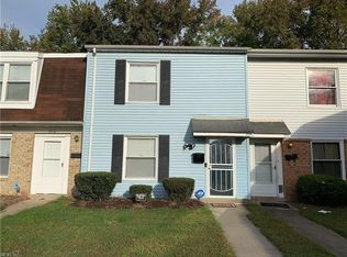 1554 Darren Cir, Portsmouth, VA 23701