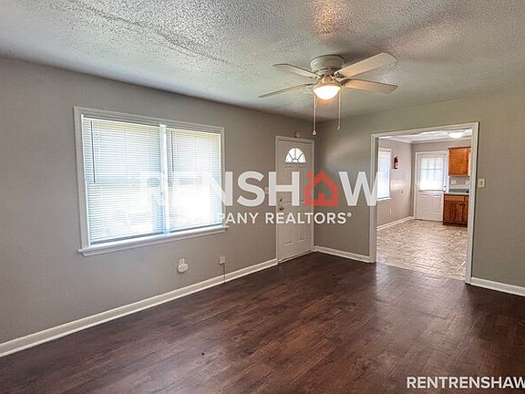 3rd image of 23 Navy Cir