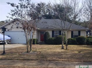 4 Chapel Dr, Savannah, GA 31419