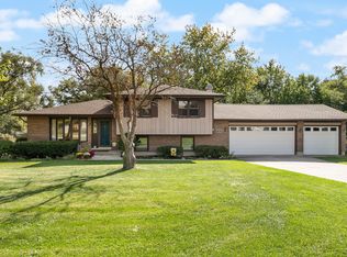 22W701 Armitage Ave, Glendale Heights, IL 60137