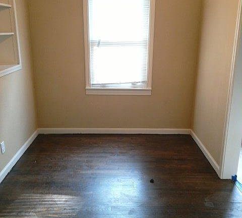 5th image of 8735 Maiden Ln