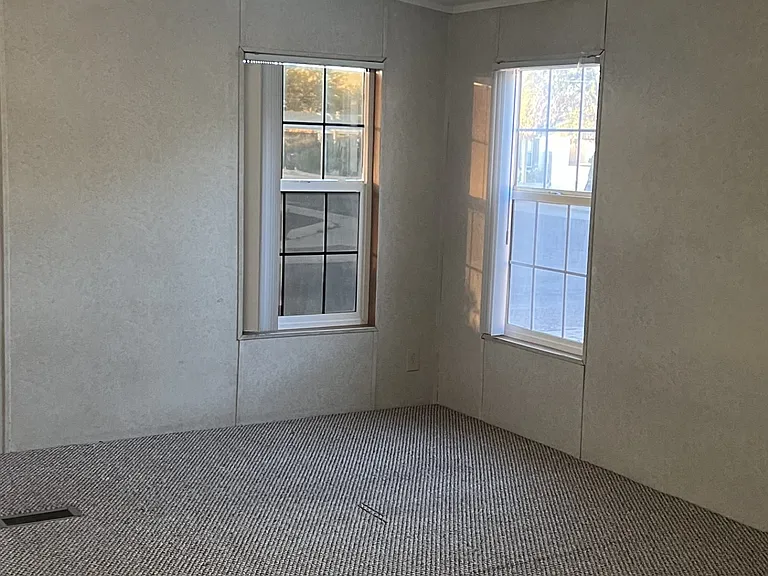 4087 E Spring Water Dr — Photo 8