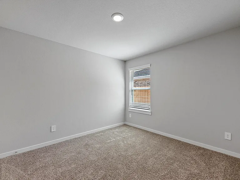 3335 Silverton Dr — Photo 23
