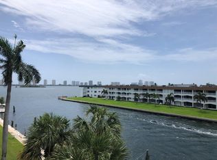 104 Paradise Harbour Blvd APT 415, North Palm Beach, FL 33408