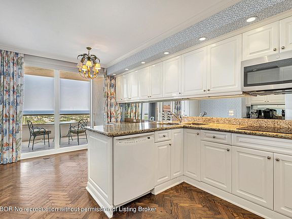 2nd image of 529 S Flagler Dr #26-E/F