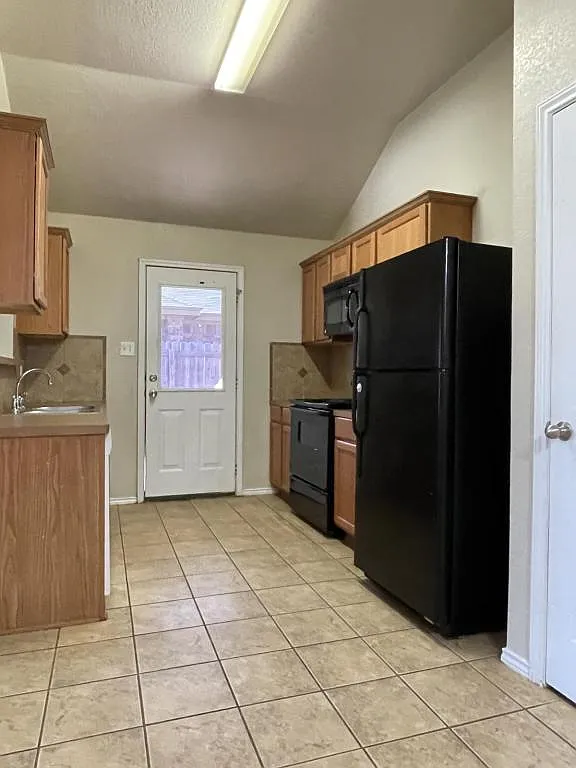 1104 Leah Drive Unit A — Photo 4
