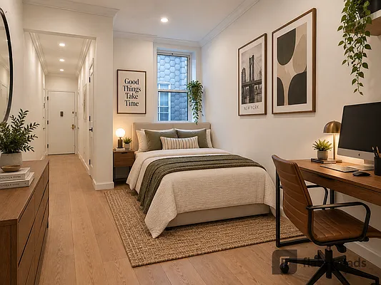 Bedroom, photo 1