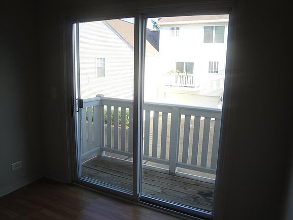 3rd image of 966 S Darla Ct