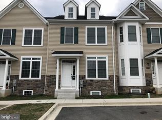 3707 Fords Ln, Baltimore, MD 21215