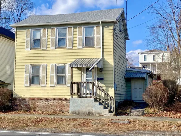 26 S. Washington Street, Athens, NY 12015