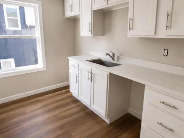 1708 Kentucky St APT 1, Lawrence, KS 66044
