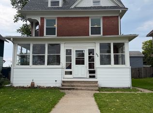 309 5th Ave #1, Sterling, IL 61081