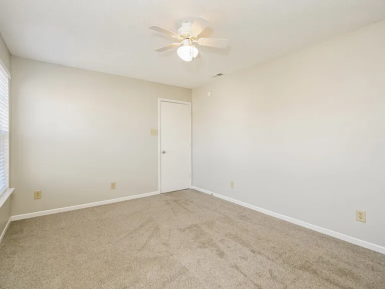 10841 Zimmerman Ln — Photo 18