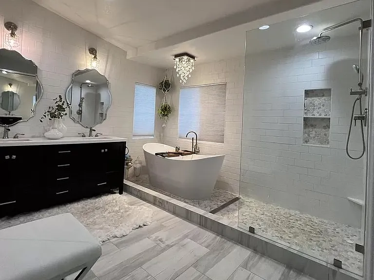 4575 Avenida Privado — Photo 21