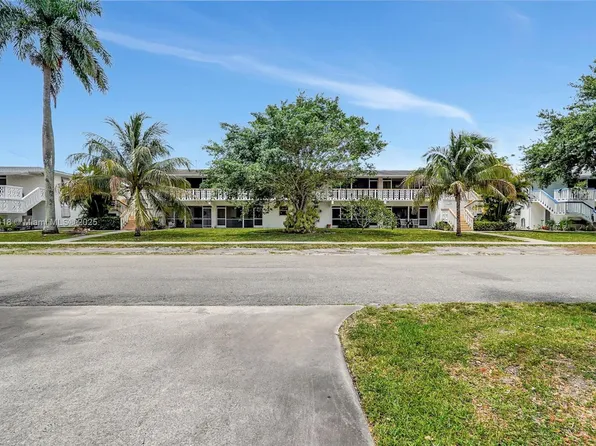 532 S Luna Ct APT 7, Hollywood, FL 33021