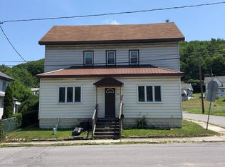 202 Railroad St, Lilly, PA 15938