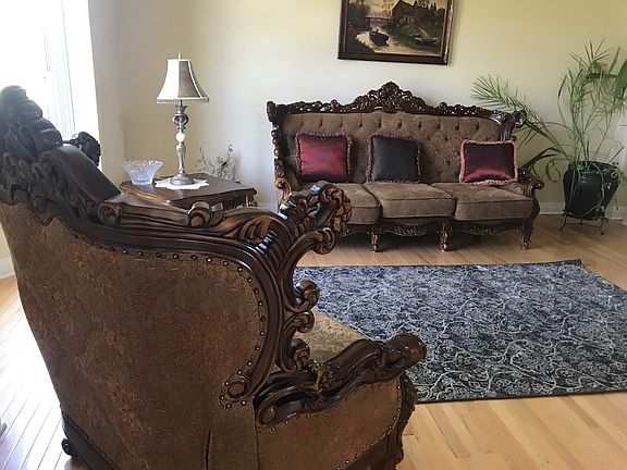 5th image of 4451 Doral Dr