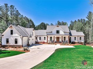 2154 Edge Water Dr, Bogart, GA 30622