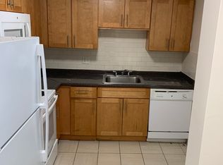 10 Green St, Watertown, MA 02472