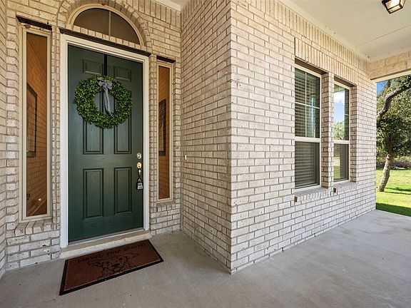 2nd image of 686 Treadwell Ln